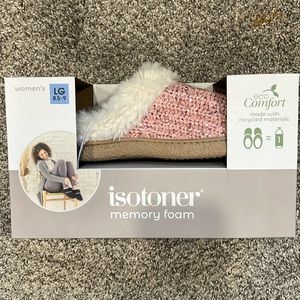 Isotoner Women size 8.5-9 pink slipper